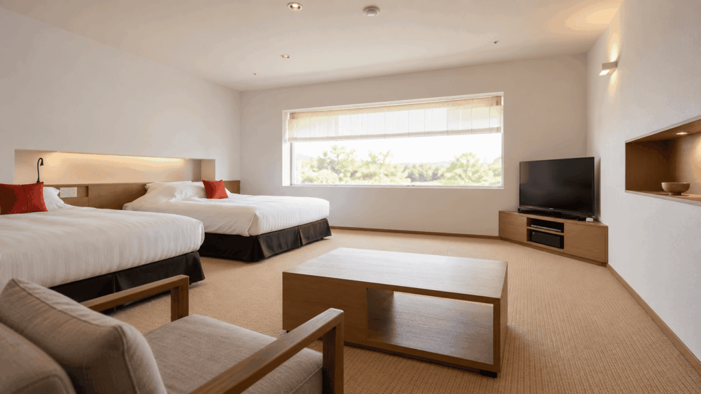 Modern twin guest room at Nishimuraya Hotel Shogetsutei in Kinosaki Onsen